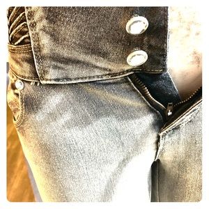 Size 7 DB Jeans Brand New